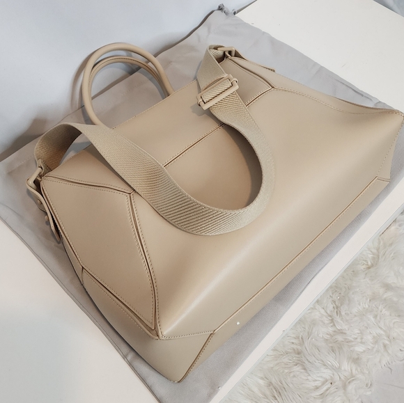Charles & Keith Cream Handbag - Picture 6 of 11